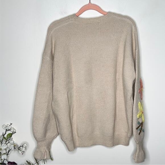 SEE AND BE SEEN Array Of Flowers Embroidered Sweater Tan Cream {3G39} - Picture 6 of 10